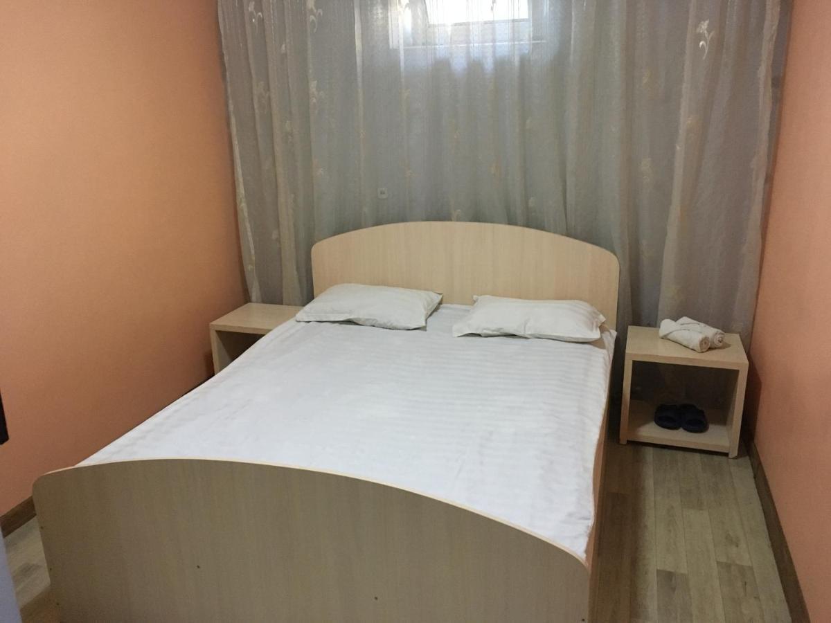 Гостиница"Hostel" Karagandy Eksteriør billede
